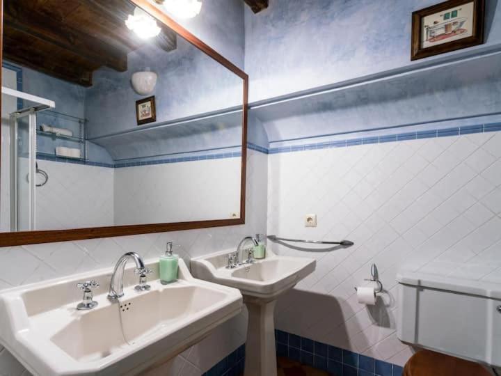 Historic House In The City Center Seville Luaran gambar